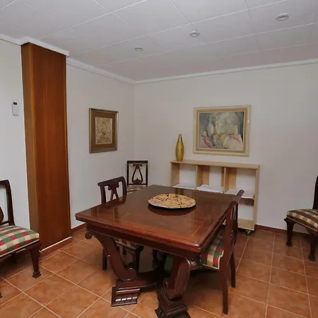 Center 10 Guests 240m2 Five Wifi Air Conditioning Torrevieja